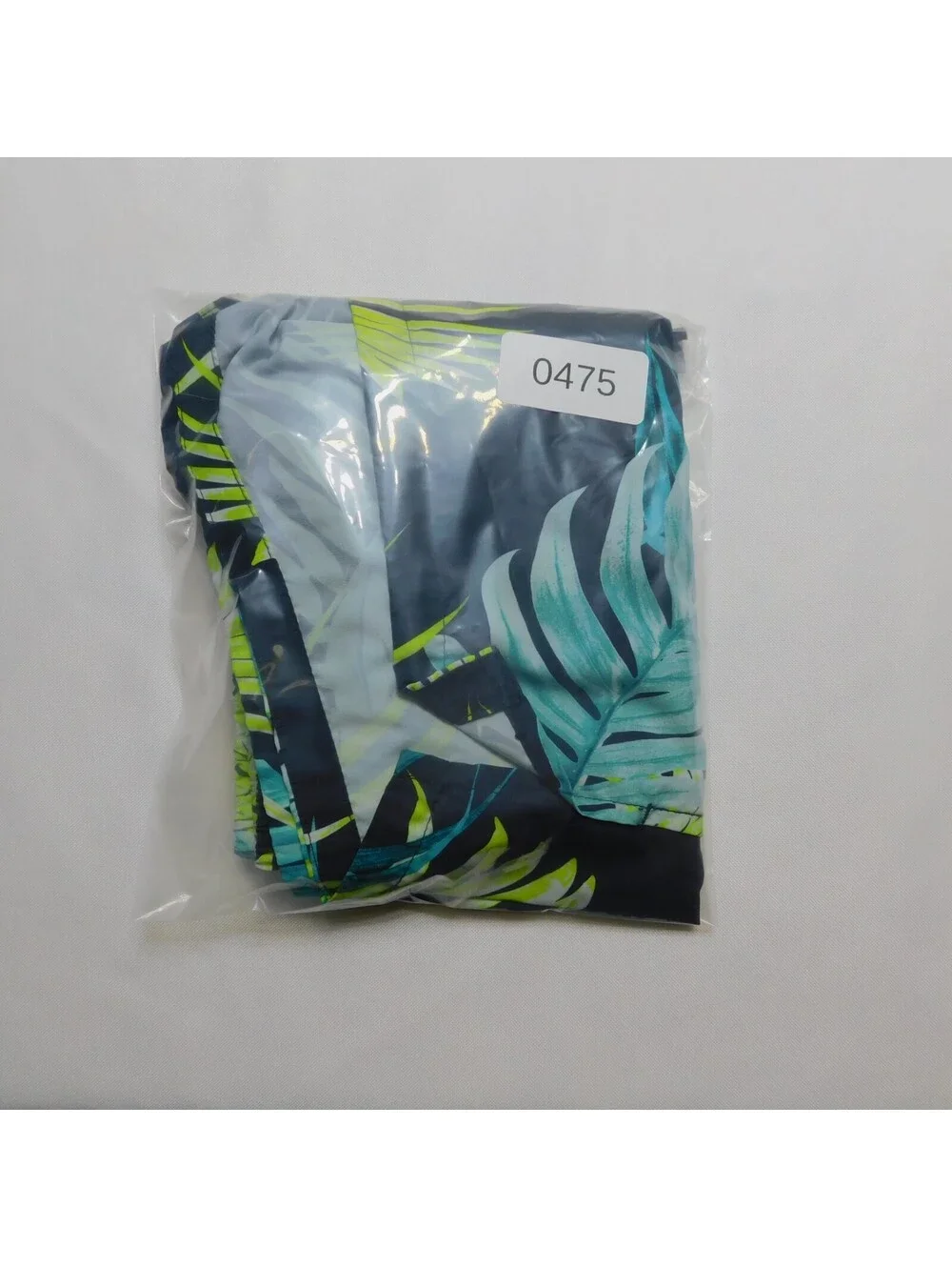Old Navy girls Active athletic jogger shorts -XXL (16) blue, yellow, palm tree